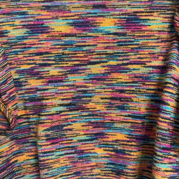Multicolor Ruffle Sleeve Top - Picture 2 of 3